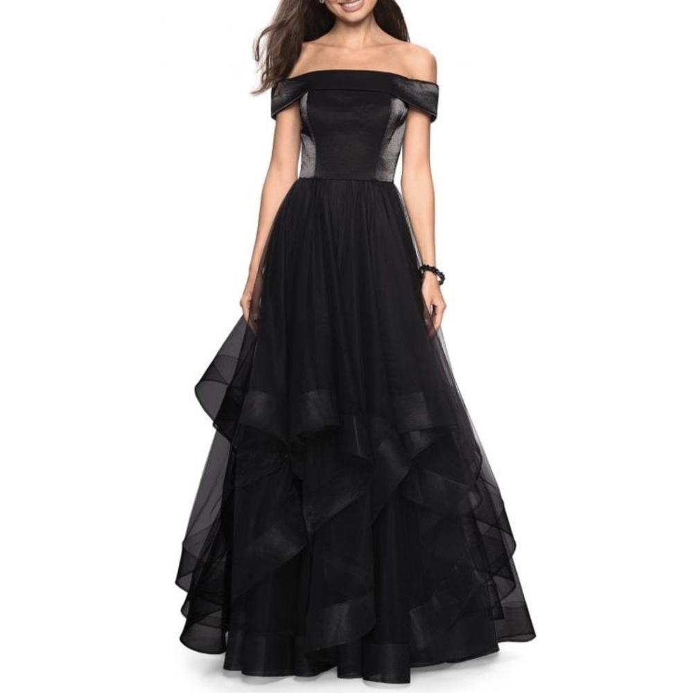 NEW La Femme 27224 Off Shoulder Tulle Gown in Black Sz. 6